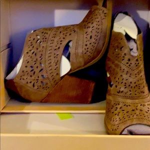 Heeled southern boots